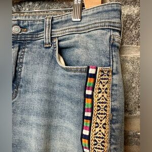 Pilcro Jeans, Anthropologie, Boho Tape Stripes Soft Boyfriend Cut waist 28